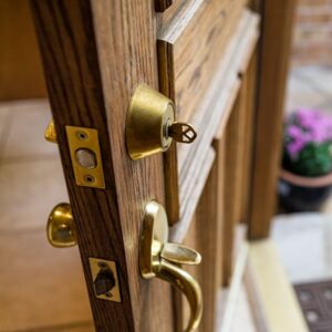 deadbolt lock