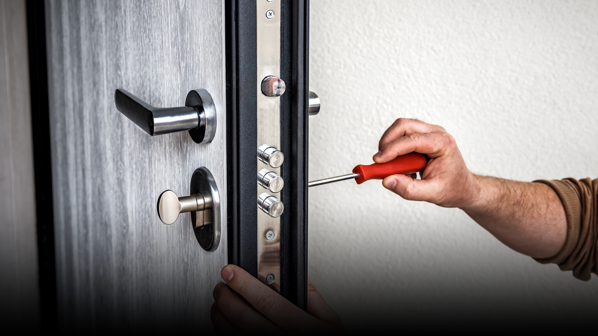 lock install header