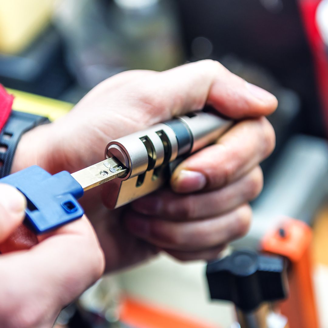 locksmith rekeying lock